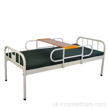 Просте плоский звичайний металевий лікарняний ліжко
